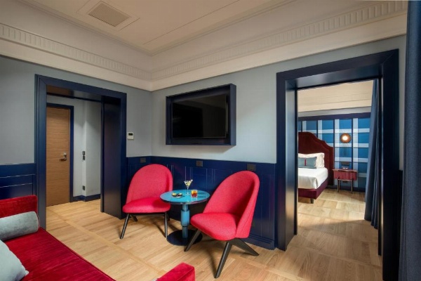 The Independent Hotel image 28